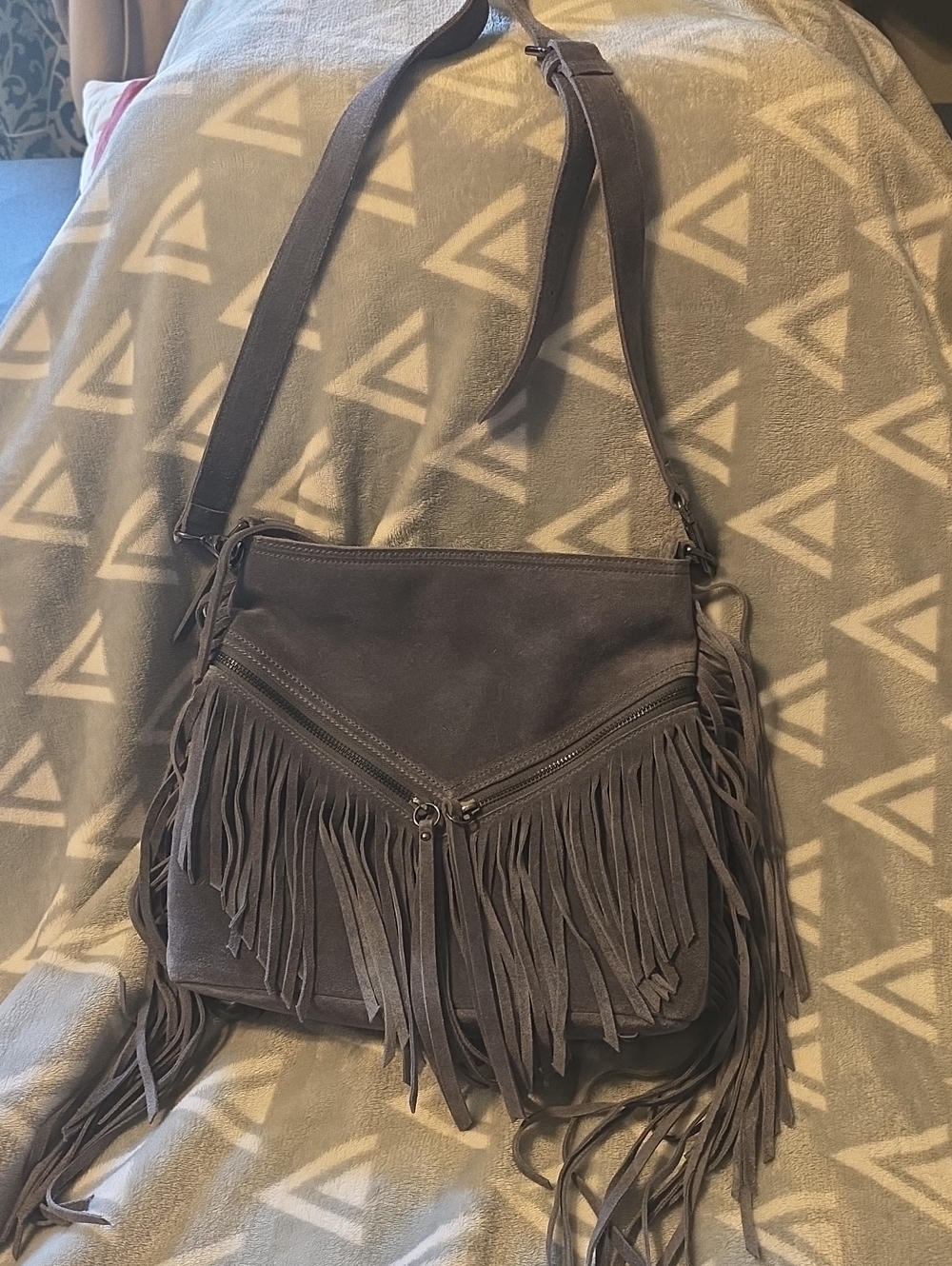Fringe Suede Crossbody Bag - Gray